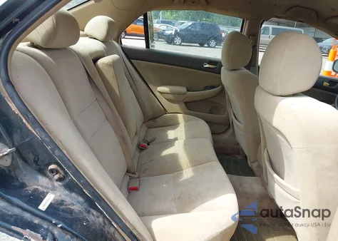 2005 Honda Accord 2.4 Lx z USA, uszkodzony, nr VIN 3HGCM564X5G710777